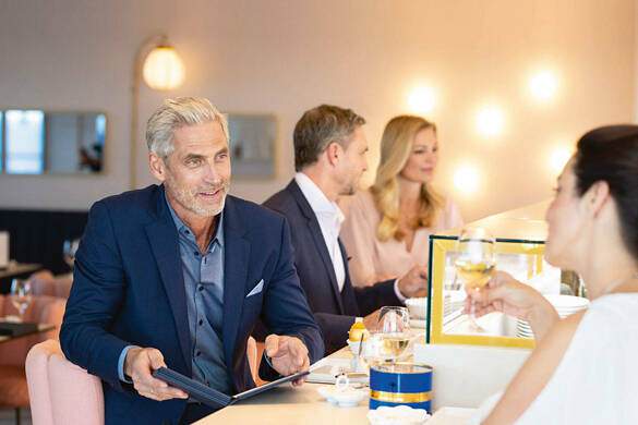 Hapag Lloyd Cruises MS Europa Pears 2.jpg